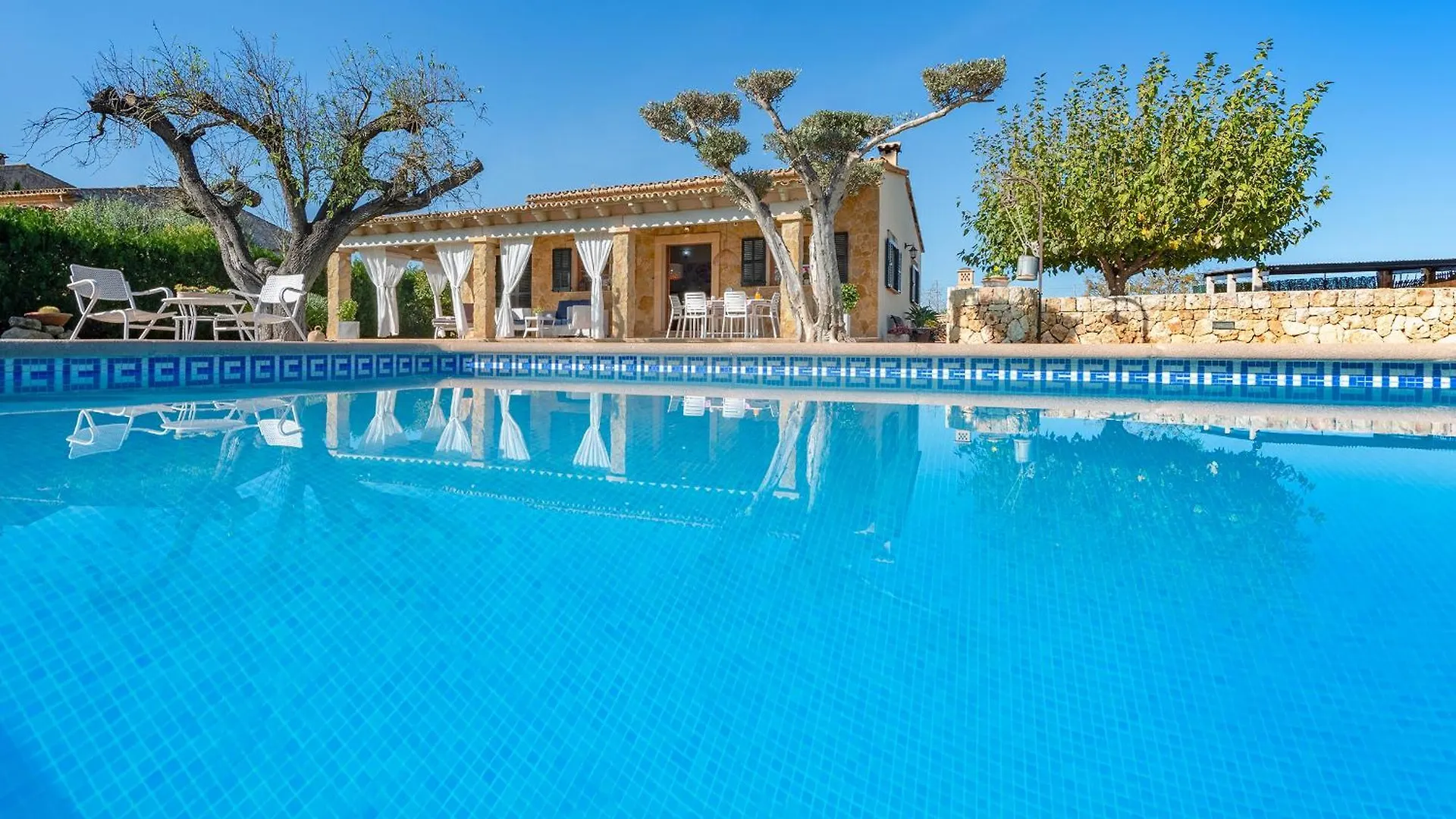 Villa Can Joan Alcudia  Alcudia (Mallorca)